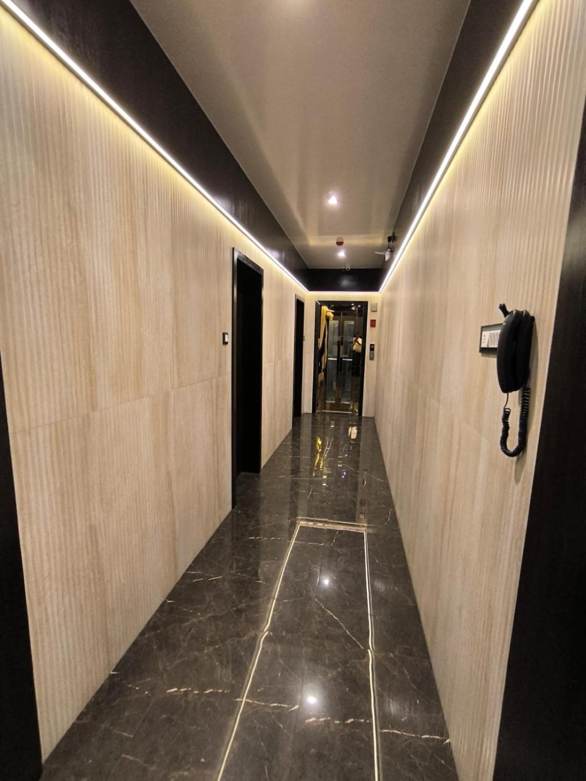 Hotel Sharan Residency Navi Mumbai Esterno foto